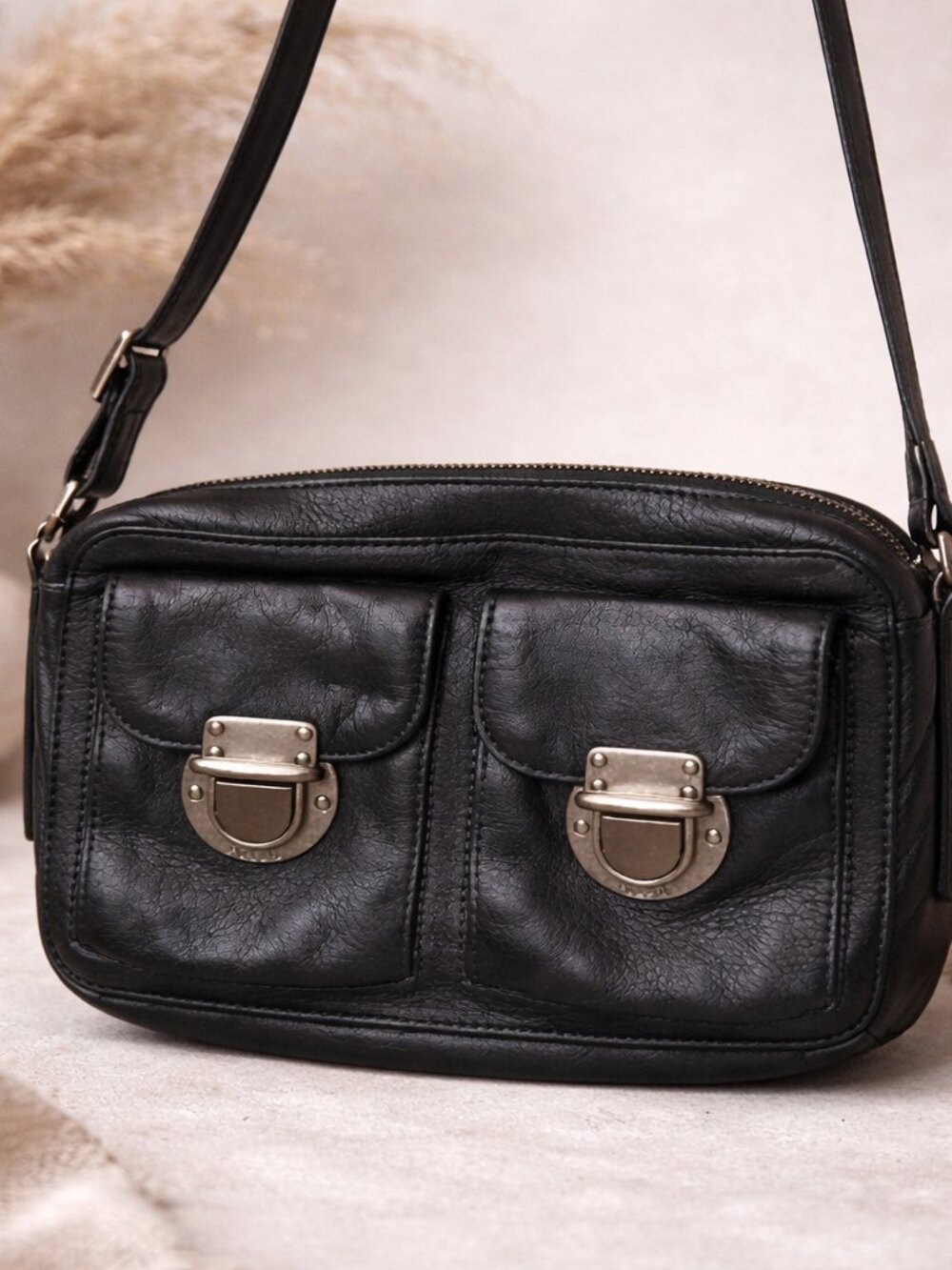 Fossil‎ Women Riley Pebbled Leather Crossbody Bag Black Adjustable Strap Classic